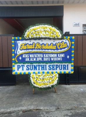Papan Bunga Duka di Tidore Utara