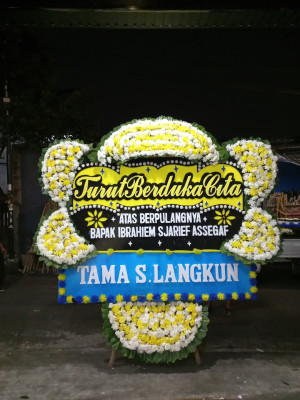 Papan Bunga Duka di Tidore Utara